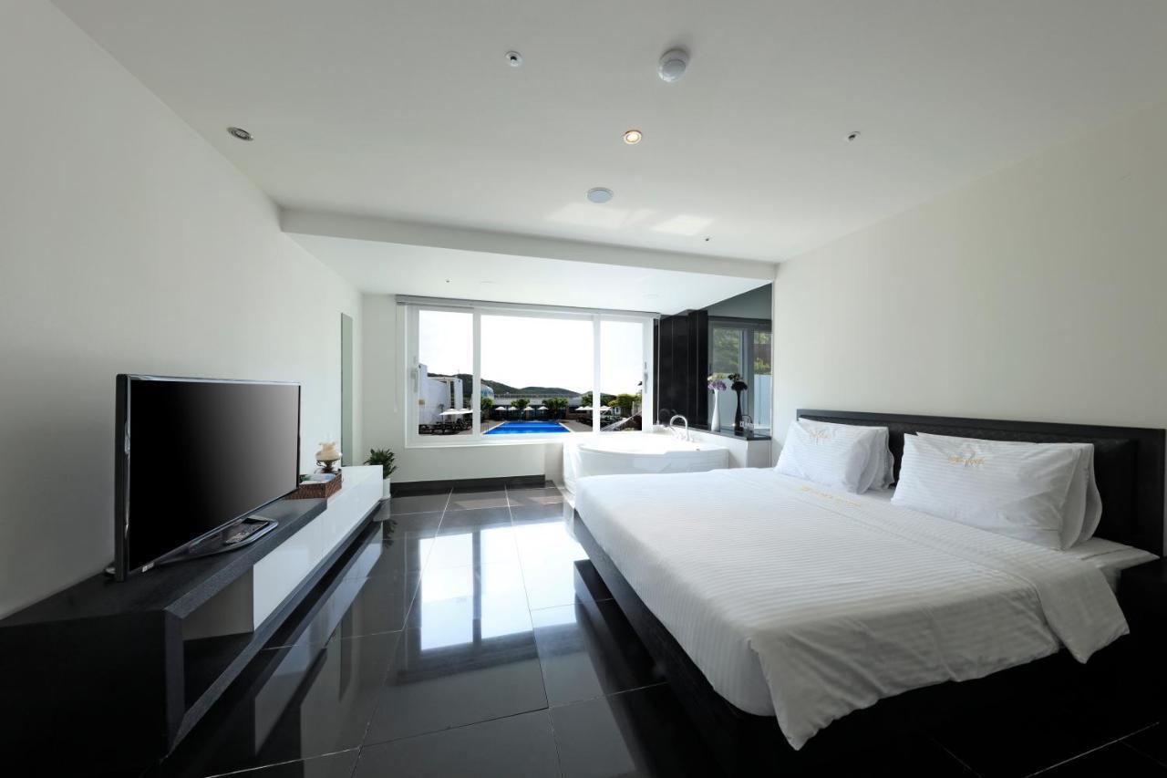 Doya Hotel גאוז'ה מראה חיצוני תמונה