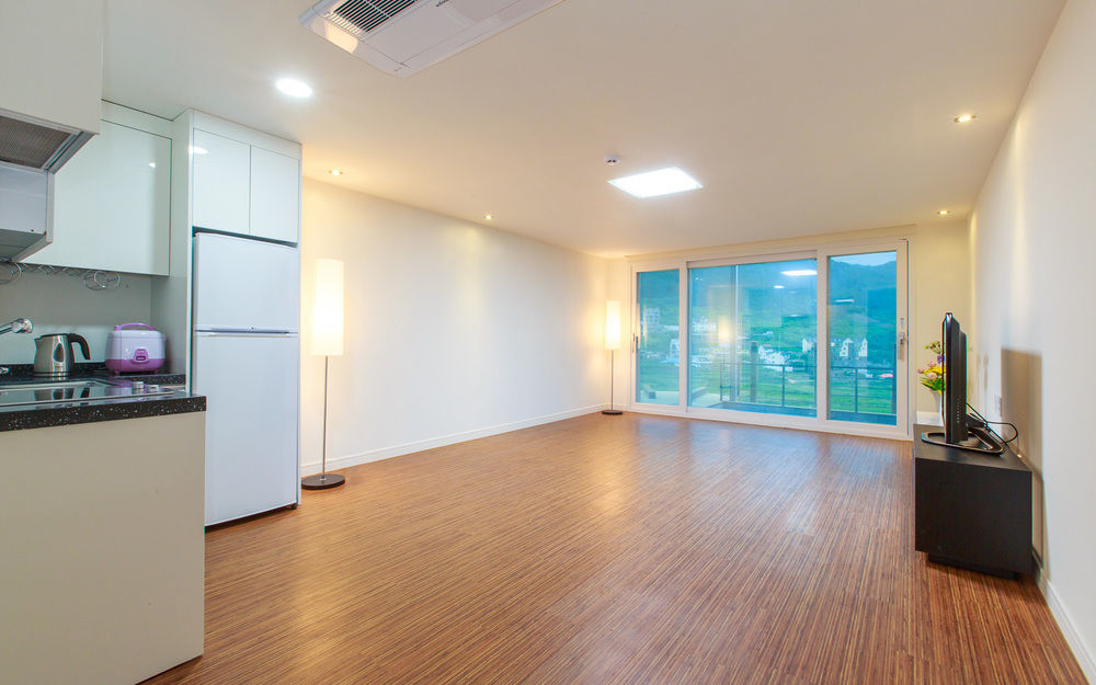 Doya Hotel גאוז'ה מראה חיצוני תמונה