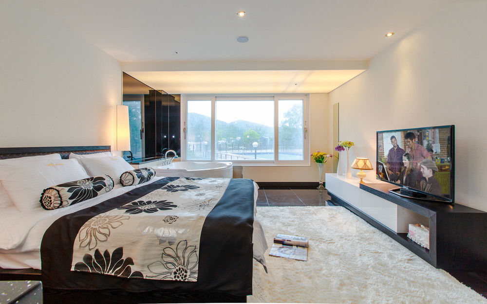 Doya Hotel גאוז'ה מראה חיצוני תמונה