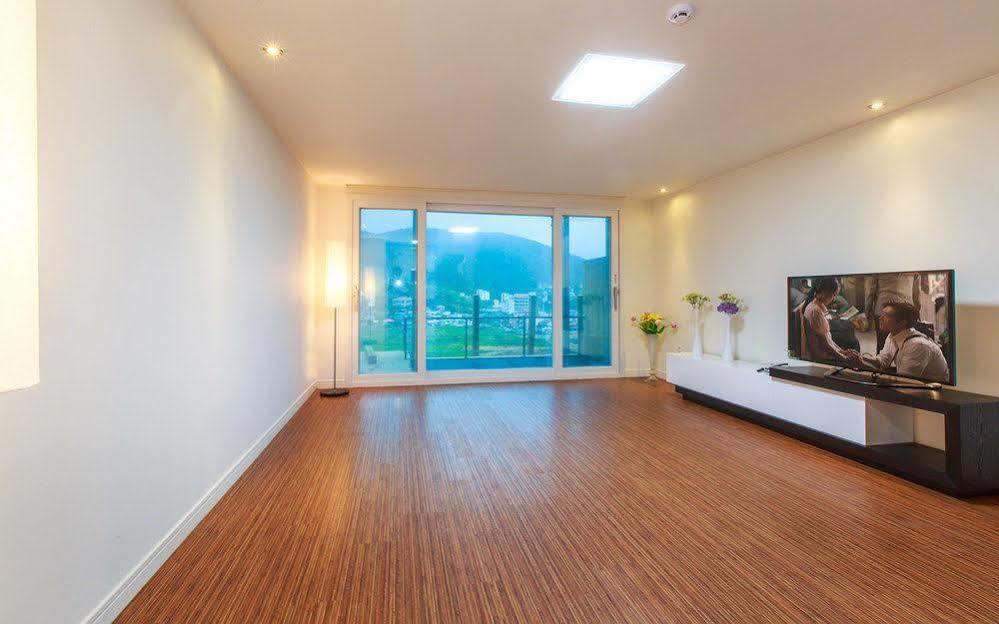 Doya Hotel גאוז'ה מראה חיצוני תמונה